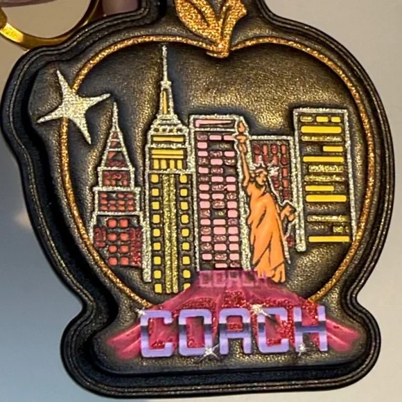 COACH NYC CITYSCAPE BAG CHARM - Picture 6 of 6